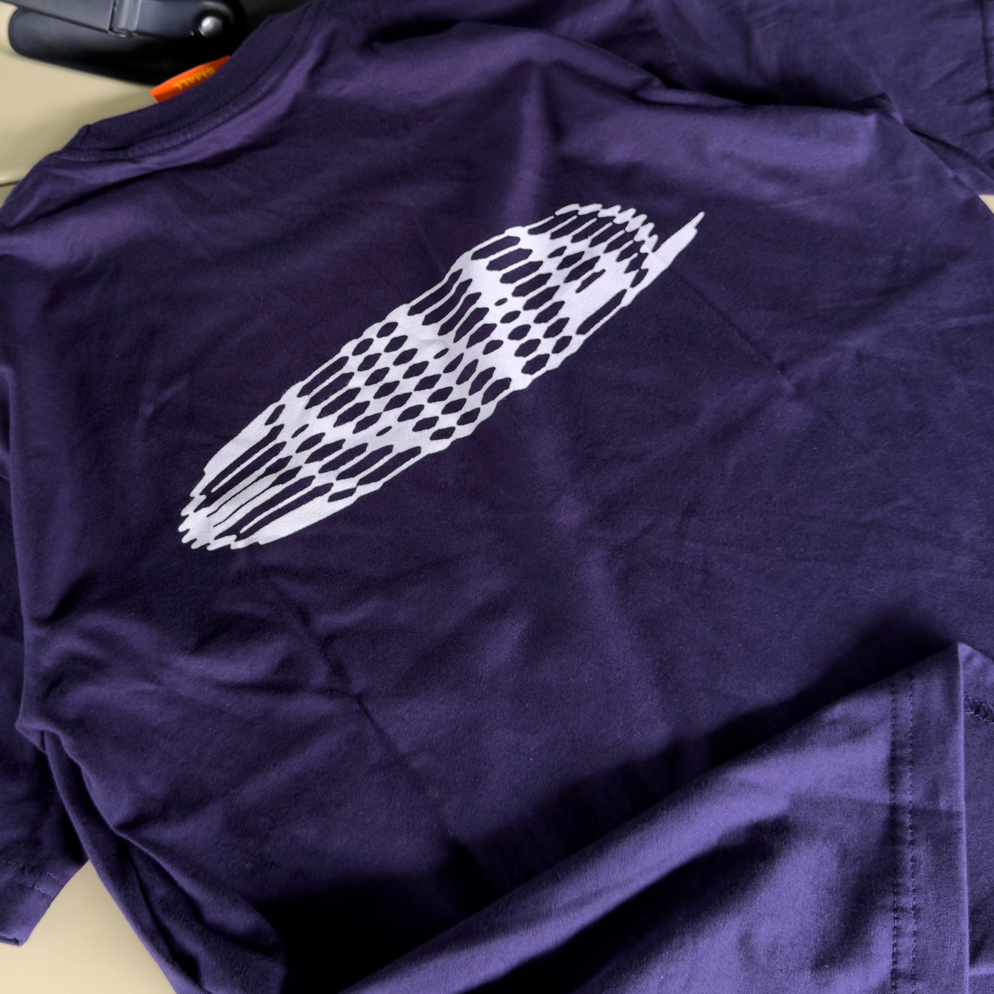 Insignia Tshirt - Dark Violet