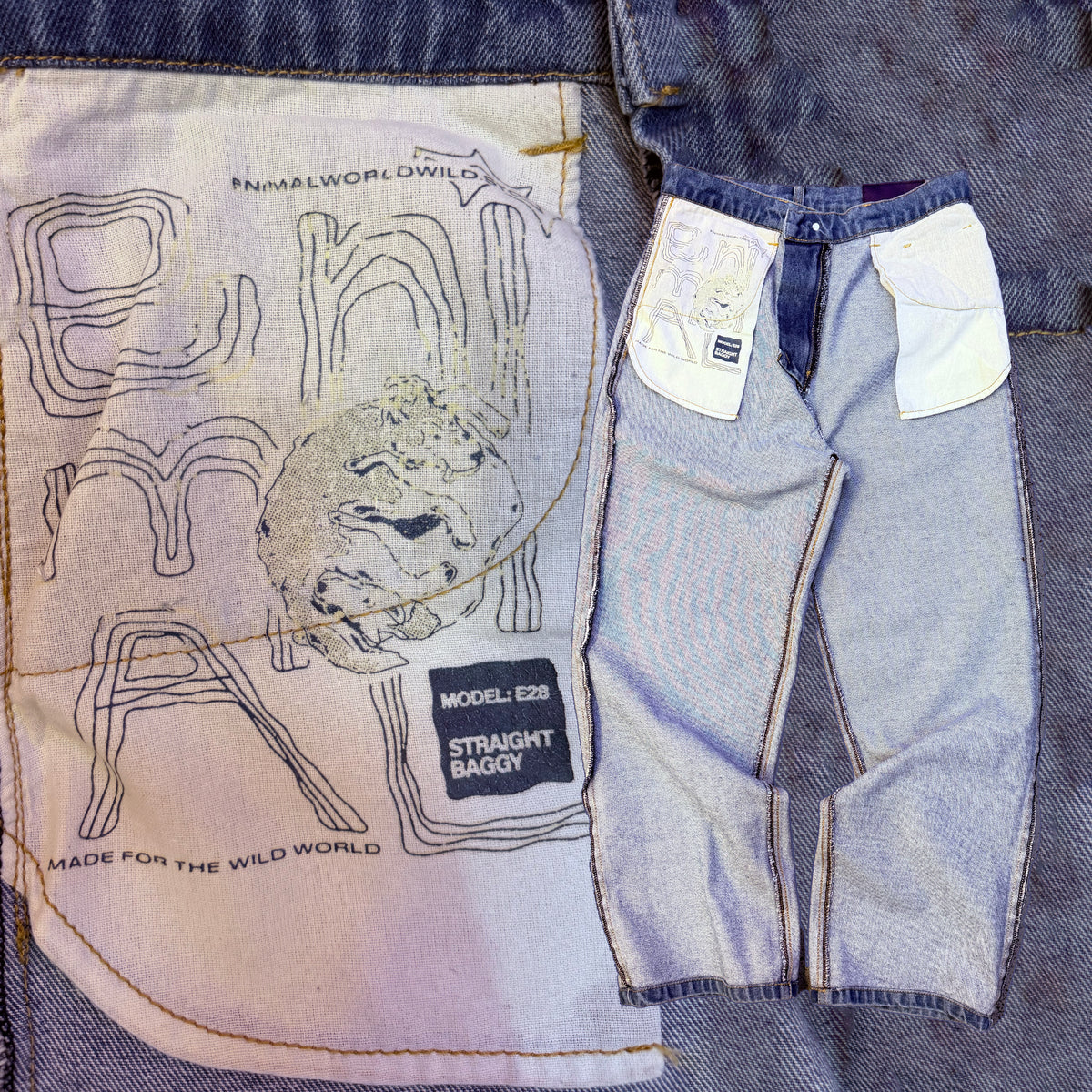E28 Straight Baggy Jeans