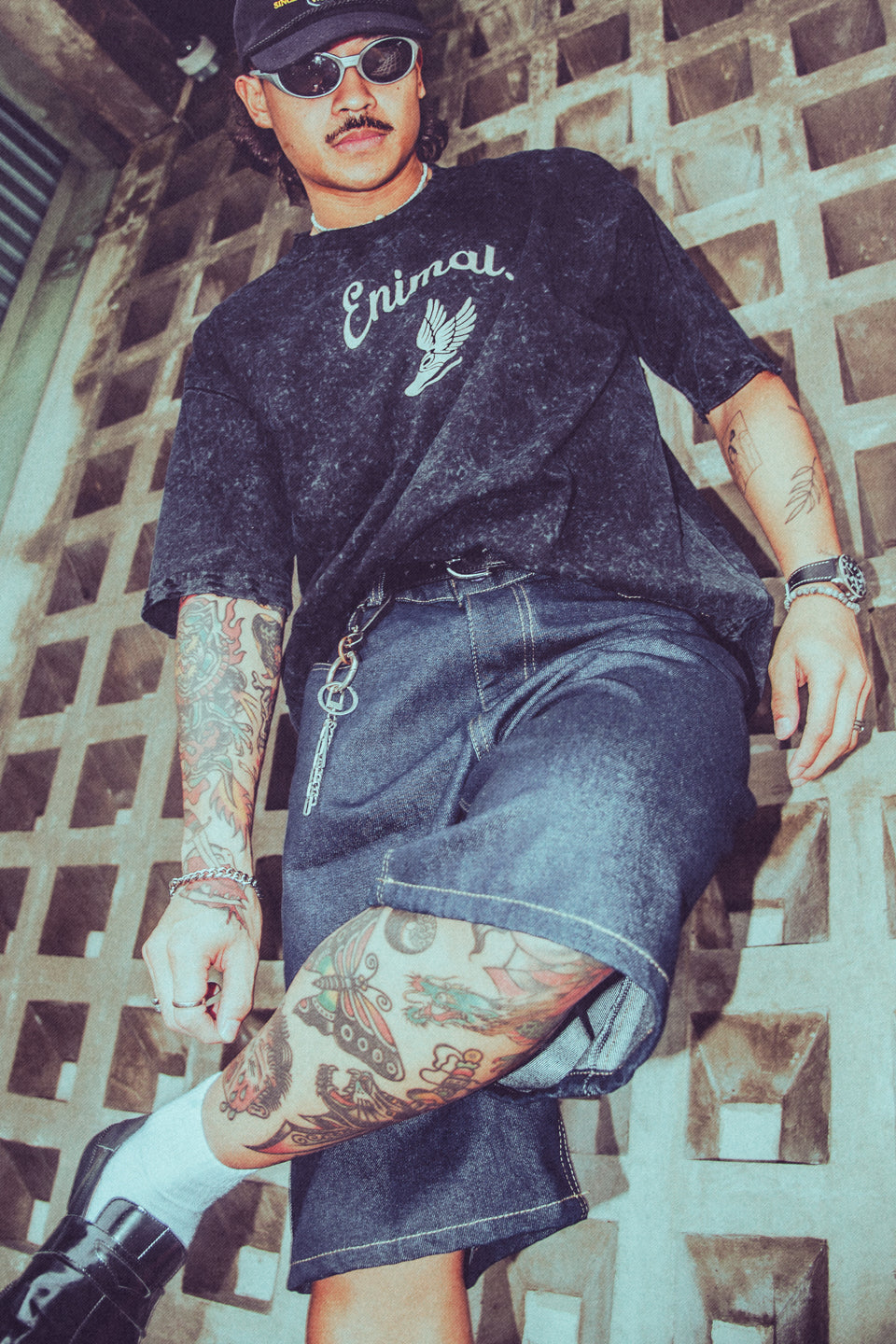 Winged Foot Distressed Shirt